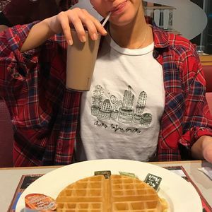 Meet your Posher, Samantha